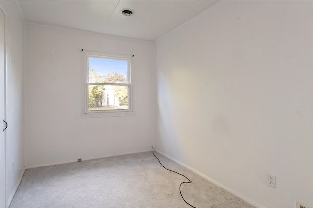 38 Pasadena Drive, Gates, NY 14606