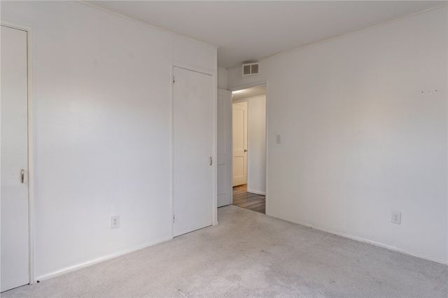 38 Pasadena Drive, Gates, NY 14606