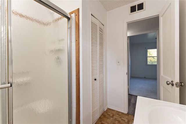 38 Pasadena Drive, Gates, NY 14606