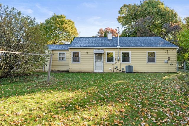 38 Pasadena Drive, Gates, NY 14606