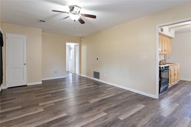 38 Pasadena Drive, Gates, NY 14606