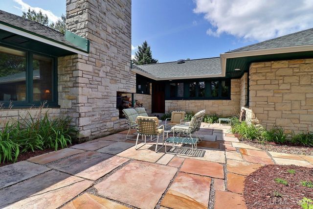 515 Kalla Walla Trail, Crystal Falls, MI 49920