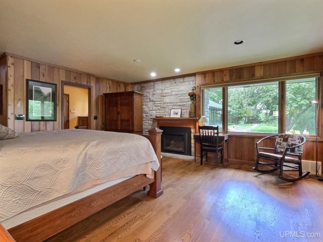 515 Kalla Walla Trail, Crystal Falls, MI 49920