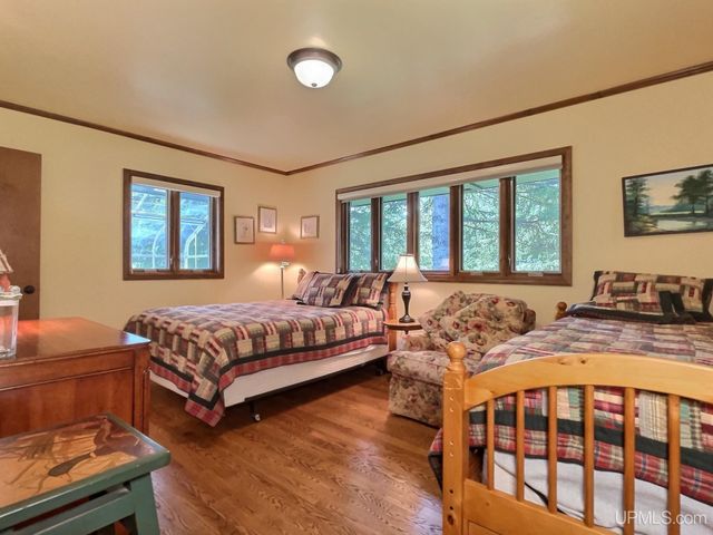 515 Kalla Walla Trail, Crystal Falls, MI 49920
