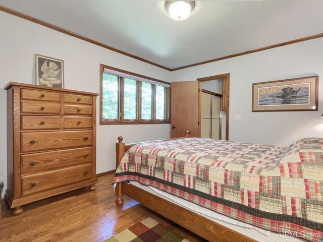 515 Kalla Walla Trail, Crystal Falls, MI 49920