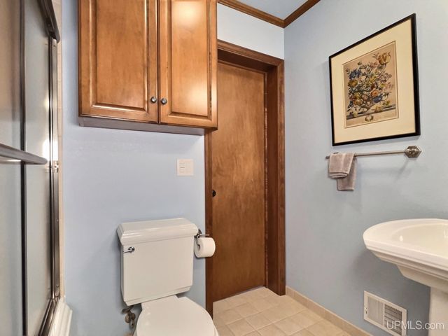 515 Kalla Walla Trail, Crystal Falls, MI 49920