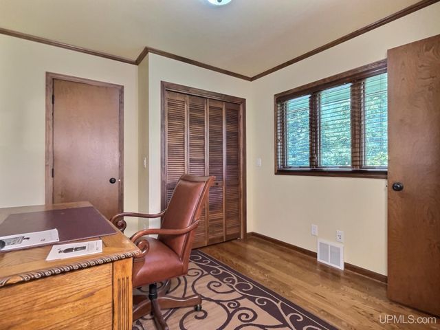 515 Kalla Walla Trail, Crystal Falls, MI 49920