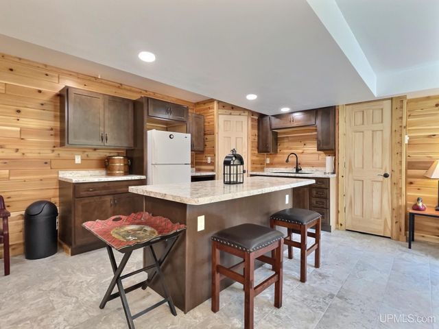 515 Kalla Walla Trail, Crystal Falls, MI 49920