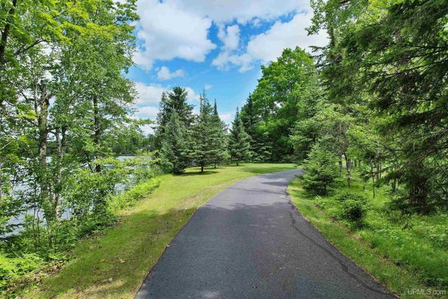 515 Kalla Walla Trail, Crystal Falls, MI 49920