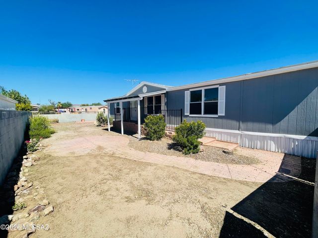 13468 W Warfield Circle, Marana, AZ 85658