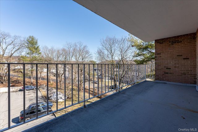 414 Benedict Avenue 3B, Tarrytown, NY 10591