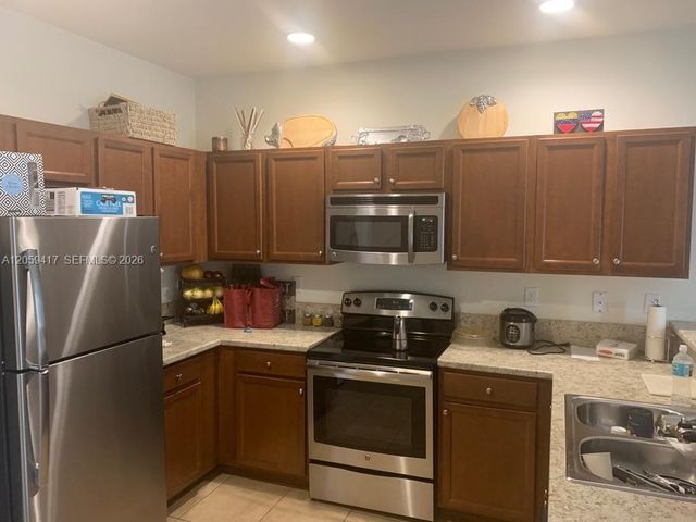 15050 SW 116th St, Miami, FL 33196