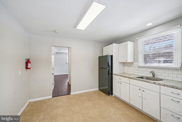 1300 CEDAR AVE, Glassboro, NJ 08028