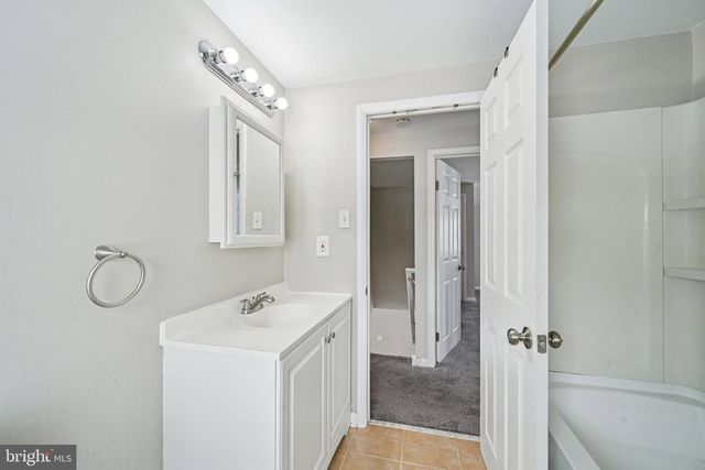 1300 CEDAR AVE, Glassboro, NJ 08028