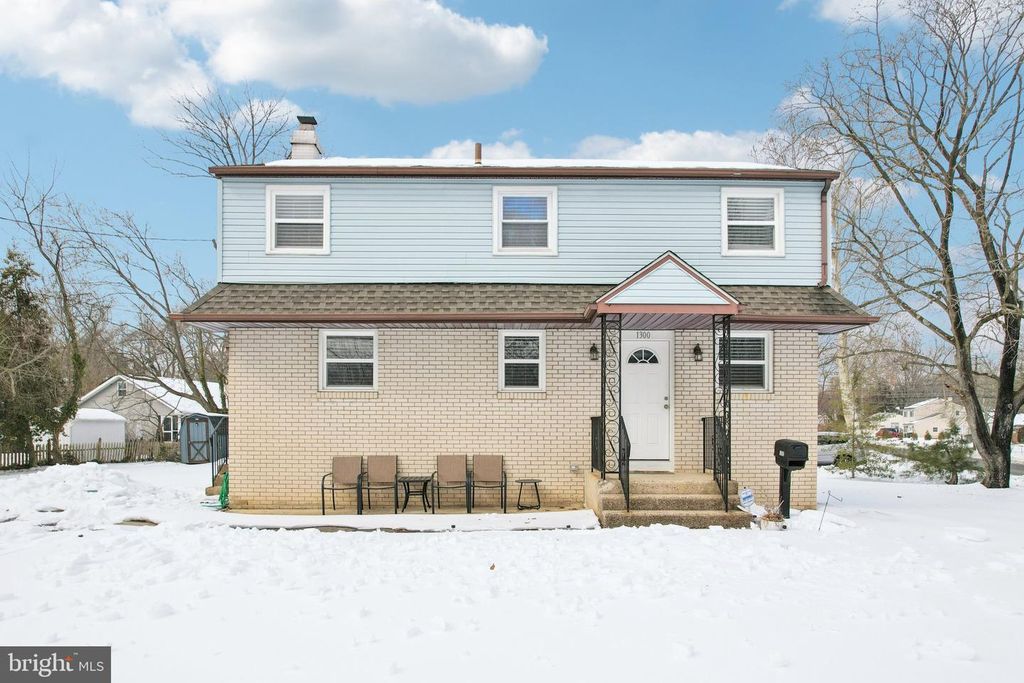 1300 CEDAR AVE, Glassboro, NJ 08028