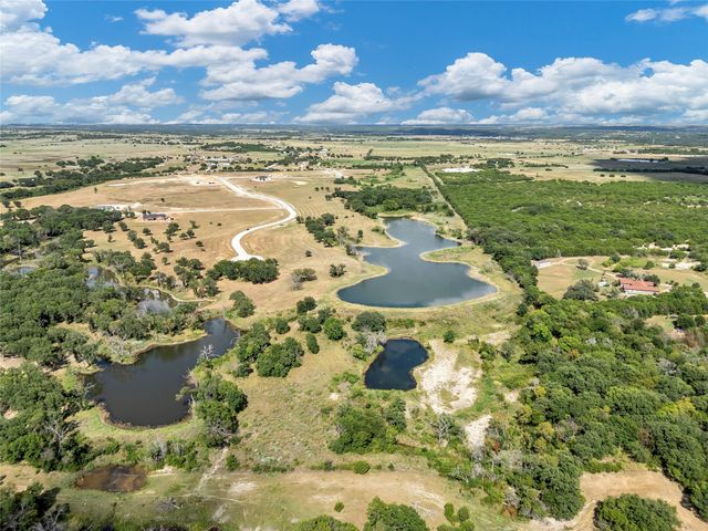 2061 Lindale Lane, Granbury, TX 76049