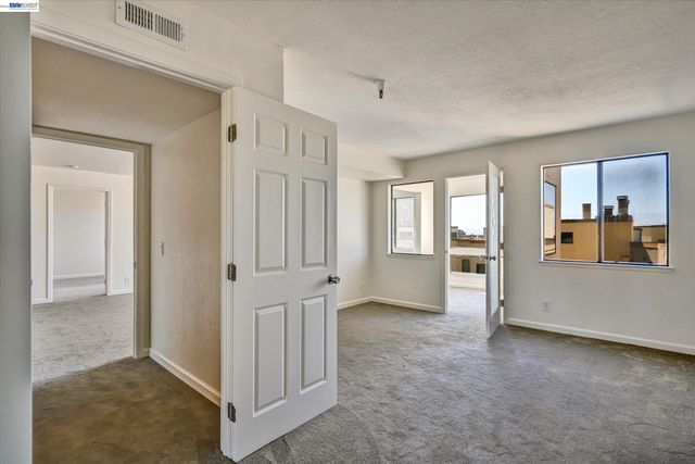 545 Pierce St 3204, Albany, CA 94706