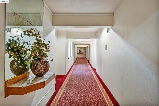 545 Pierce St 3204, Albany, CA 94706