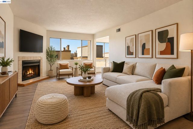 545 Pierce St 3204, Albany, CA 94706
