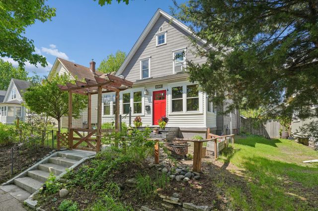 3828 S 11th Avenue S, Minneapolis, MN 55407