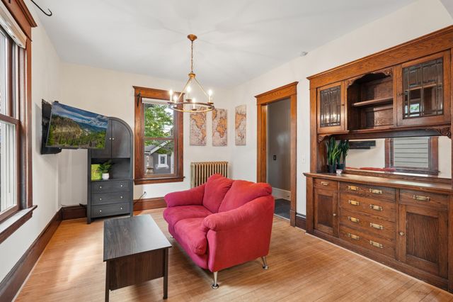 3828 S 11th Avenue S, Minneapolis, MN 55407