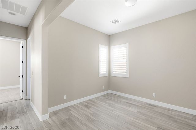10086 Goff Grove Court, Las Vegas, NV 89183