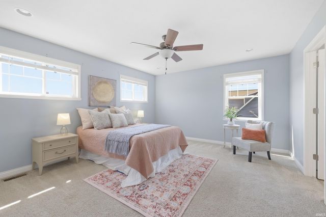 1560 Fox Run Court, Spencer, IN 47460