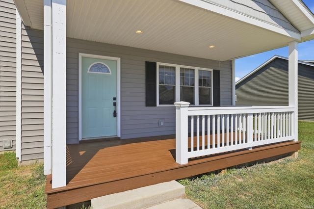 1560 Fox Run Court, Spencer, IN 47460