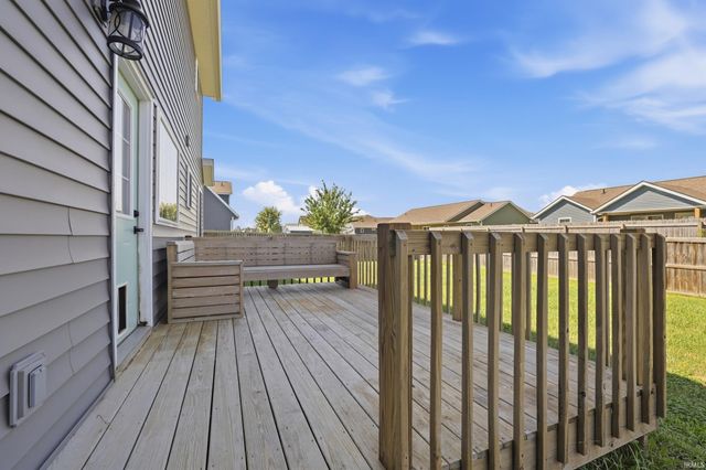 1560 Fox Run Court, Spencer, IN 47460