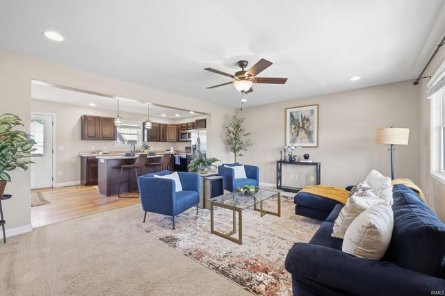 1560 Fox Run Court, Spencer, IN 47460