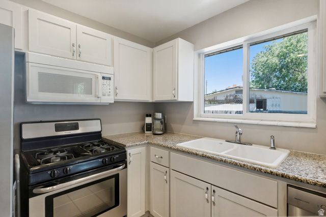 413 E 9120 S, Sandy, UT 84070