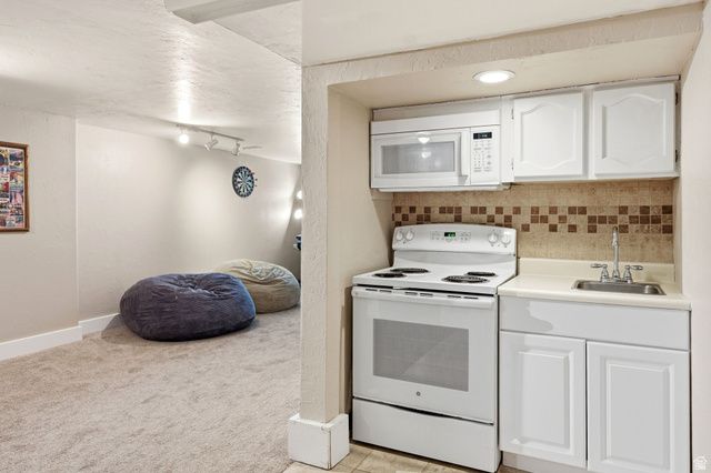 413 E 9120 S, Sandy, UT 84070
