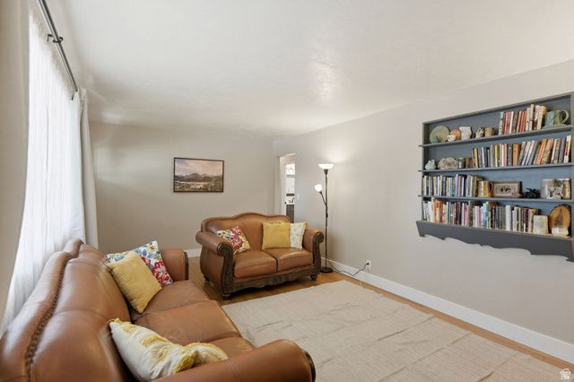 413 E 9120 S, Sandy, UT 84070