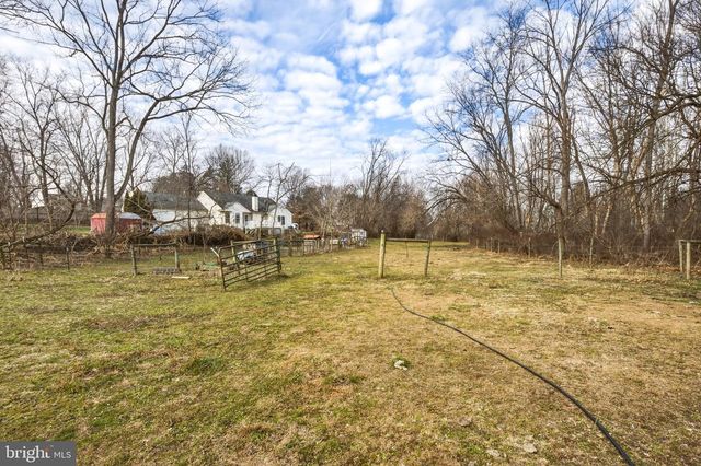 3 E PENNSY RD, New Providence, PA 17560