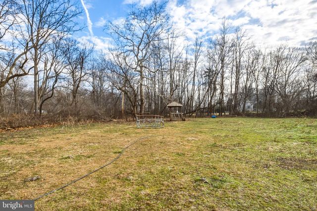 3 E PENNSY RD, New Providence, PA 17560