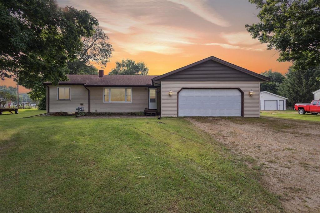 N2751 County Road GG, Brodhead, WI 53520