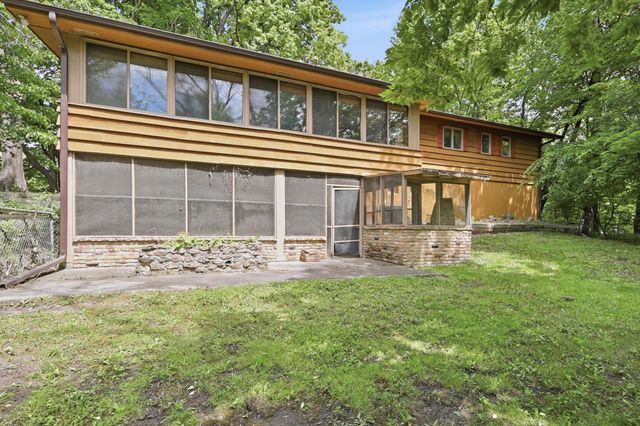 18415 14th Avenue N, Plymouth, MN 55447