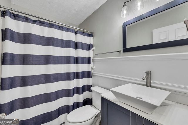 1070 River Plantation Drive, Woodstock, GA 30188