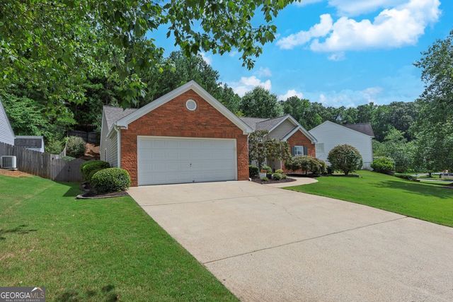 1070 River Plantation Drive, Woodstock, GA 30188