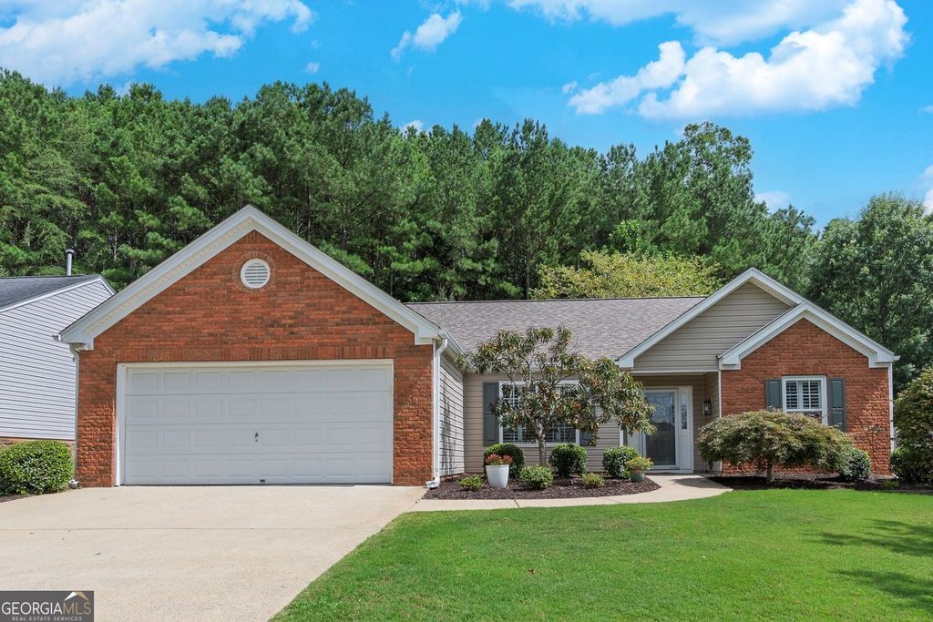 1070 River Plantation Drive, Woodstock, GA 30188