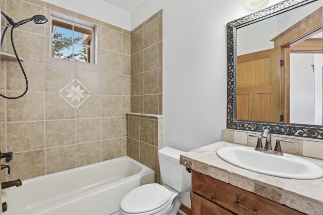 1511 N Sand Brook St, Spokane, WA 99224