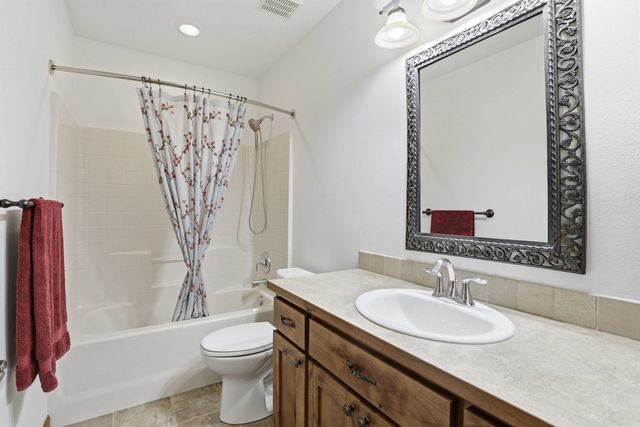 1511 N Sand Brook St, Spokane, WA 99224