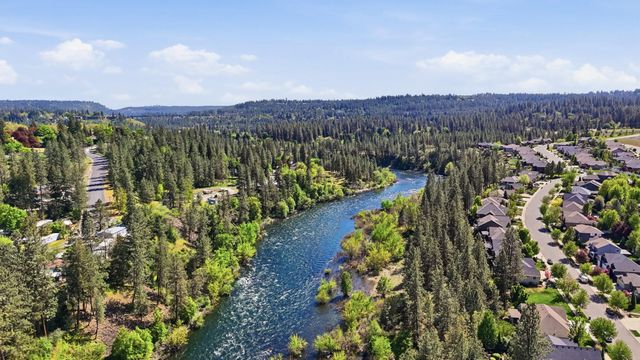 1511 N Sand Brook St, Spokane, WA 99224