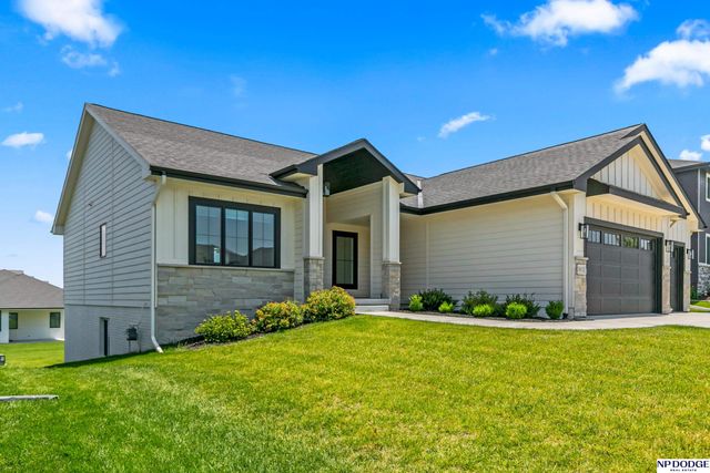 5413 N 206 Street, Elkhorn, NE 68022