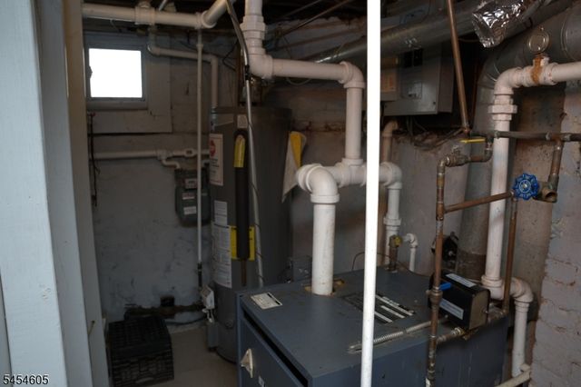 292 Governor St, Paterson City, NJ 07501