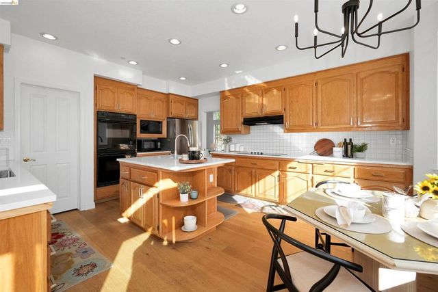 4080 Woodstock Rd., Hayward, CA 94542