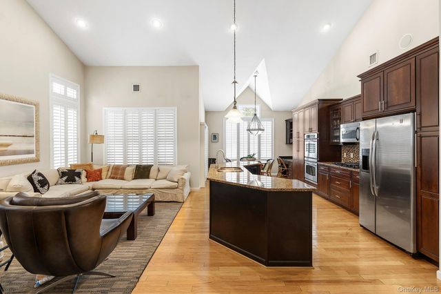 179 Melody Court, Eastport, NY 11941