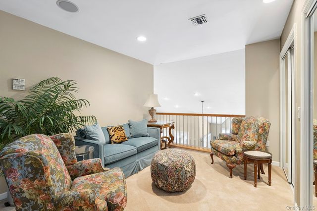 179 Melody Court, Eastport, NY 11941