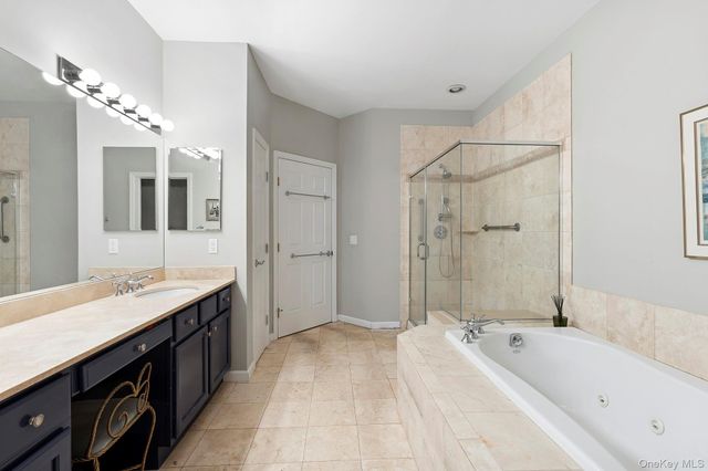 179 Melody Court, Eastport, NY 11941