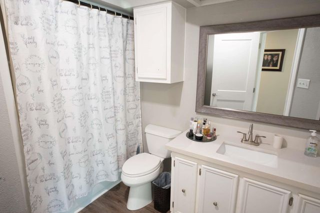 107 Duson Avenue, Palacios, TX 77465